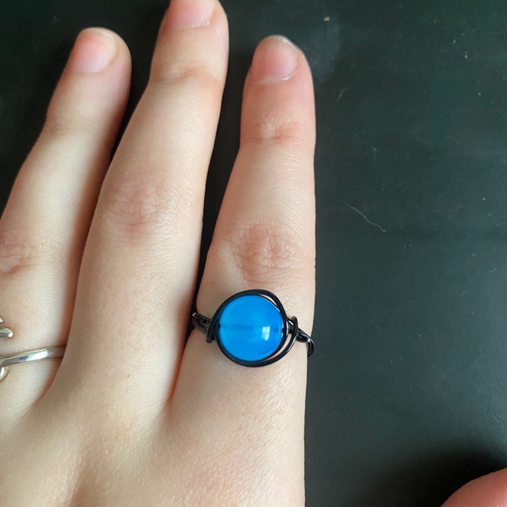 blue bead wire ring